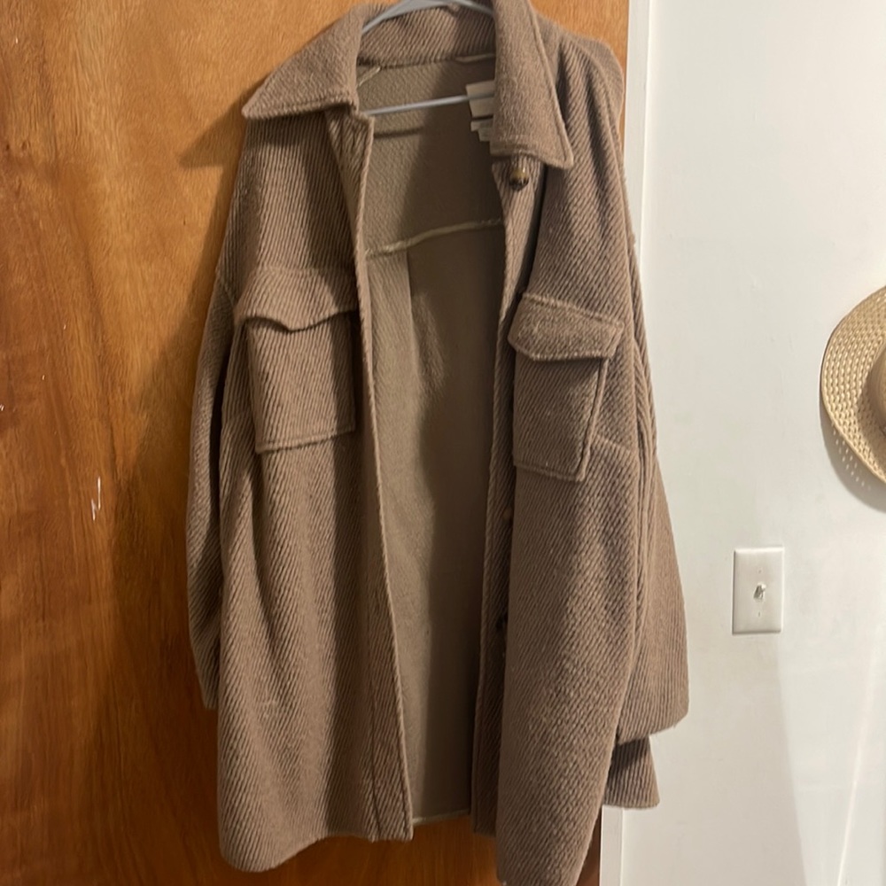 Tan H&M oversized shacket